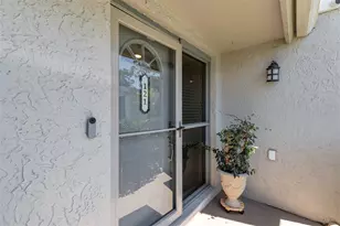 121 Crown Point Cir, Longwood, FL 32779 - Photo 2
