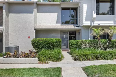 121 Crown Point Circle #121, Longwood, FL 32779 - Photo 2