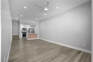 4007 Venetian Bay Dr, Kissimmee, FL 34741 - Photo 12