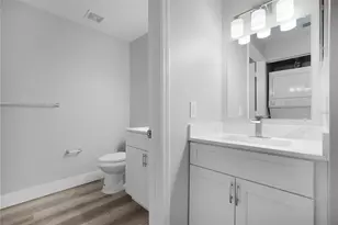 4007 Venetian Bay Dr, Kissimmee, FL 34741 - Photo 18