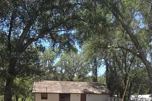4322 Casaurina Rd, Lady Lake, FL 32159 - Photo 22