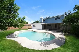 8229 Malvern Cir, Tampa, FL 33634 - Photo 20
