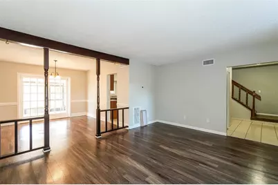 8229 Malvern Circle, Tampa, FL 33634 - Photo 4