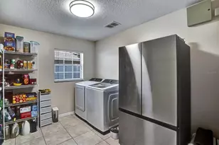 5010 Treasure Cay Rd, Tavares, FL 32778 - Photo 20