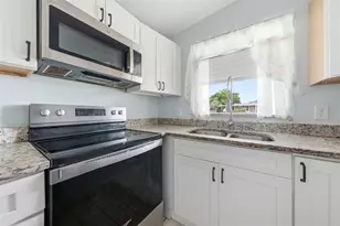 1311 Hillcrest Dr, Daytona Beach, FL 32114 - Photo 8