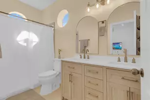 13527 Daniels Landing Cir, Winter Garden, FL 34787 - Photo 10