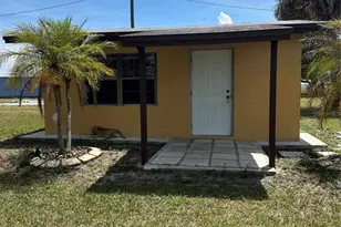 1587 Wayman Rd, Moore Haven, FL 33471 - Photo 1