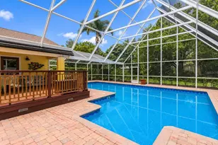1944 Levine Ln, Clearwater, FL 33760 - Photo 42