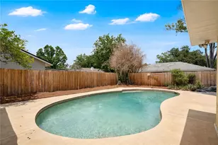 7437 Burnway Dr, Orlando, FL 32819 - Photo 38