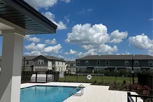 7618 Momentum Pkwy, Wesley Chapel, FL 33545 - Photo 2