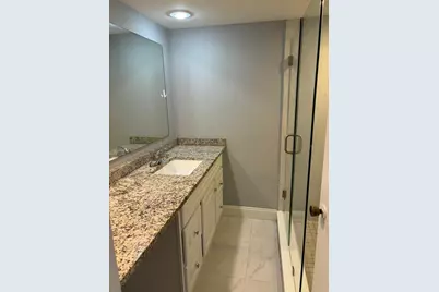 5371 Bamboo Court #401, Orlando, FL 32811 - Photo 6