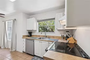 2564 Woodgate Blvd, Orlando, FL 32822 - Photo 10
