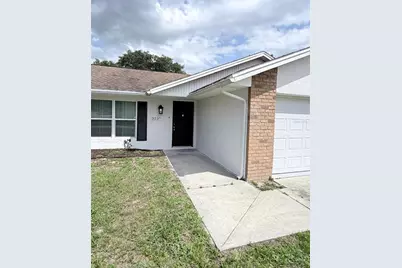3237 London Avenue, Deltona, FL 32738 - Photo 2
