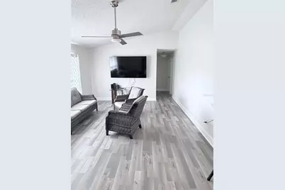 3237 London Avenue, Deltona, FL 32738 - Photo 4