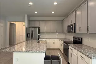 5075 Grand Teton Ct, Deland, FL 32724 - Photo 6