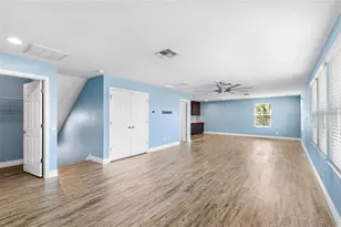 19064 Roseate Dr, Lutz, FL 33558 - Photo 16