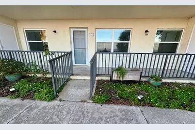 620 W Osceola Street #106, Clermont, FL 34711 - Photo 2