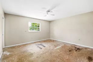 706 Westwood Cir, Brandon, FL 33511 - Photo 24
