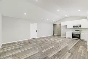 2323 Weber St, Lakeland, FL 33801 - Photo 8