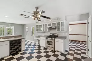 15420 Aubrey Ave, Spring Hill, FL 34610 - Photo 8