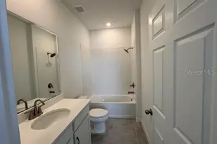 356 Fox Rdg Dr, Groveland, FL 34736 - Photo 2
