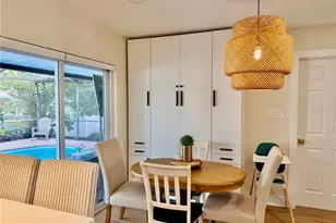 6073 Tanglewood Dr NE, Saint Petersburg, FL 33703 - Photo 16