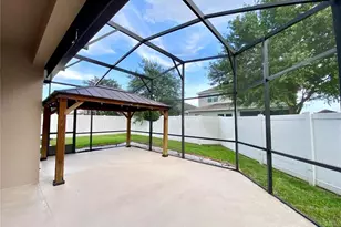 1015 Grand Hilltop Dr, Apopka, FL 32703 - Photo 10