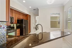 6528 Helmsley Cir, Windermere, FL 34786 - Photo 12