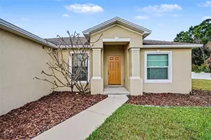 8187 Woodvine Cir, Lakeland, FL 33810 - Photo 2