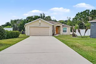 8187 Woodvine Cir, Lakeland, FL 33810 - Photo 1