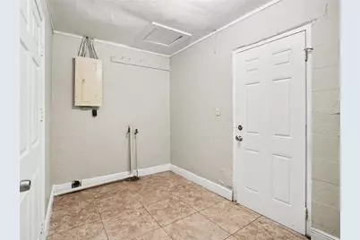 4514 Drexel Avenue, Orlando, FL 32808 - Photo 14