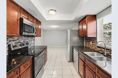 615 Thomas Jefferson Way, Orlando, FL 32809 - Photo 4