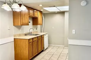 6065 Village Circle, Orlando, FL 32822 - Photo 8
