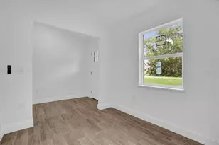 300 Cherokee Ave, Orange City, FL 32763 - Photo 4