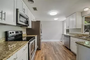 2201 Camellia Dr, Longwood, FL 32779 - Photo 12