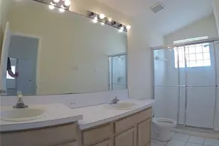 519 Sonoma Dr, Valrico, FL 33594 - Photo 6