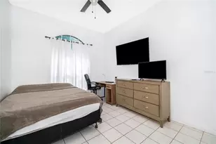 2654 Hawthorne Ln, Kissimmee, FL 34743 - Photo 16