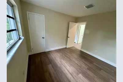 2146 Aaron Avenue, Orlando, FL 32811 - Photo 6