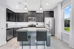 10534 Green Ivy Ln, Orlando, FL 32832 - Photo 14