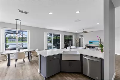 3425 Sterling Lake Circle, Oviedo, FL 32765 - Photo 16