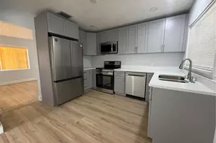 131 W Atwater Ave, Eustis, FL 32726 - Photo 6