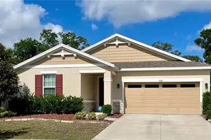 5240 Meadow Song Dr, Okahumpka, FL 34762 - Photo 2