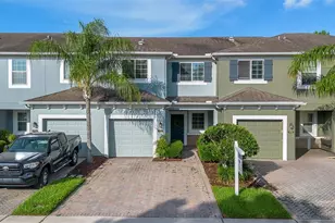 2752 River Landing Dr, Sanford, FL 32771 - Photo 2