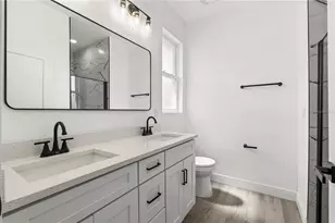 2451 W 18th St, Sanford, FL 32771 - Photo 10