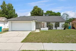 4711 White Willow Ln, Orlando, FL 32808 - Photo 2