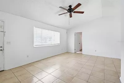 8412 Renald Boulevard, Tampa, FL 33637 - Photo 16