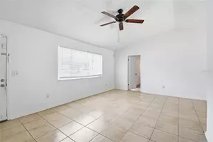 8412 Renald Blvd, Tampa, FL 33637 - Photo 16