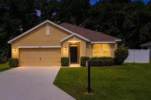 9902 SE 37th Terrace, Belleview, FL 34420 - Photo 1