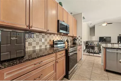 11 Rainbrook Drive, Palm Coast, FL 32164 - Photo 12