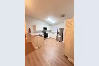 8825 Grand Palms Circle #B, Kissimmee, FL 34747 - Photo 6